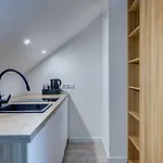 Apartman 111