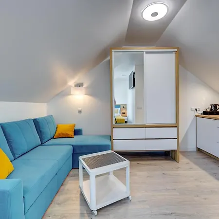 Apartament 111