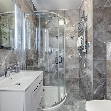 111 Apartman