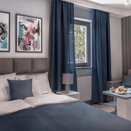 111 Apartament